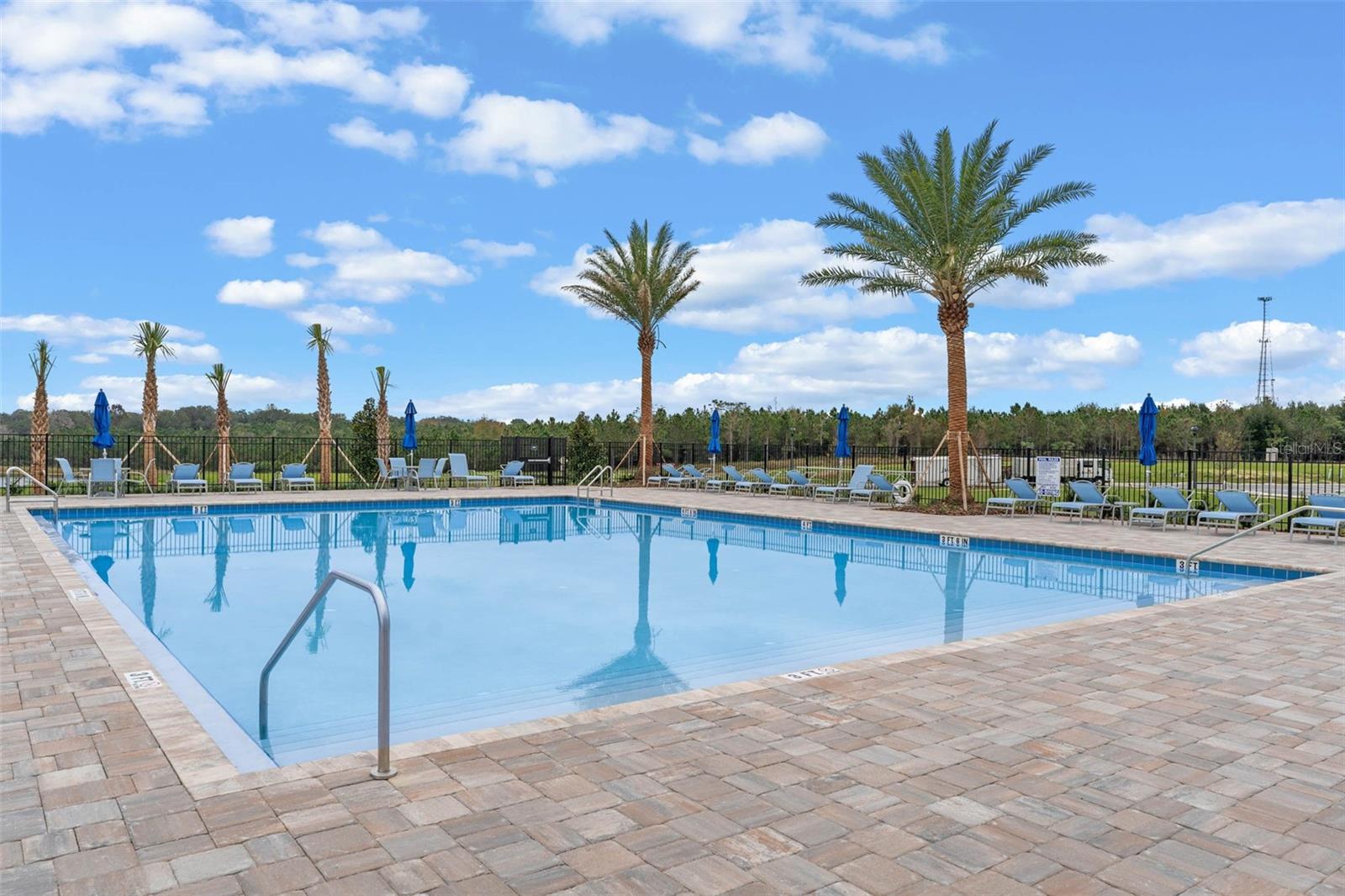 AVALON PK TAVARES PH 2 - Residential