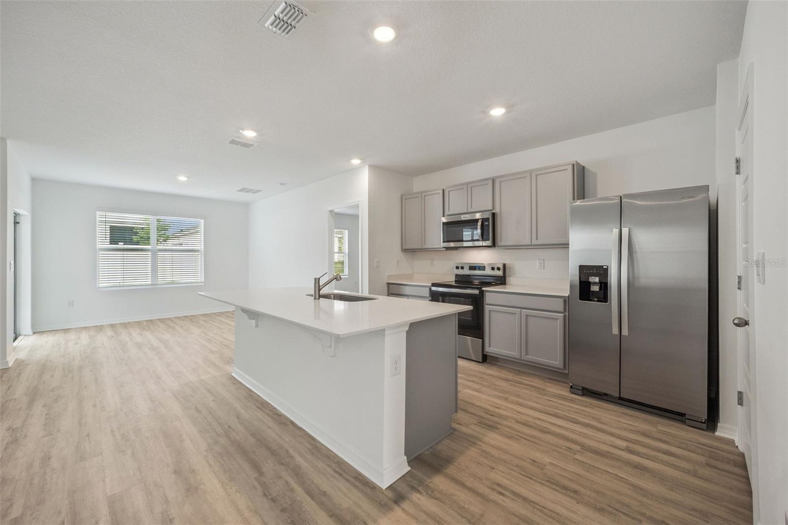 AVALON PK TAVARES PH 2 - Residential