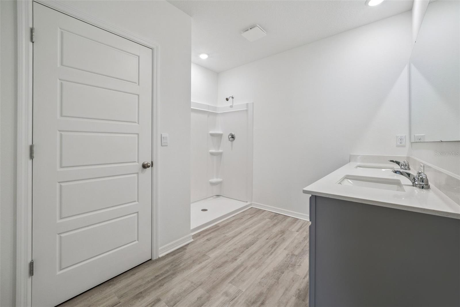 AVALON PK TAVARES PH 2 - Residential