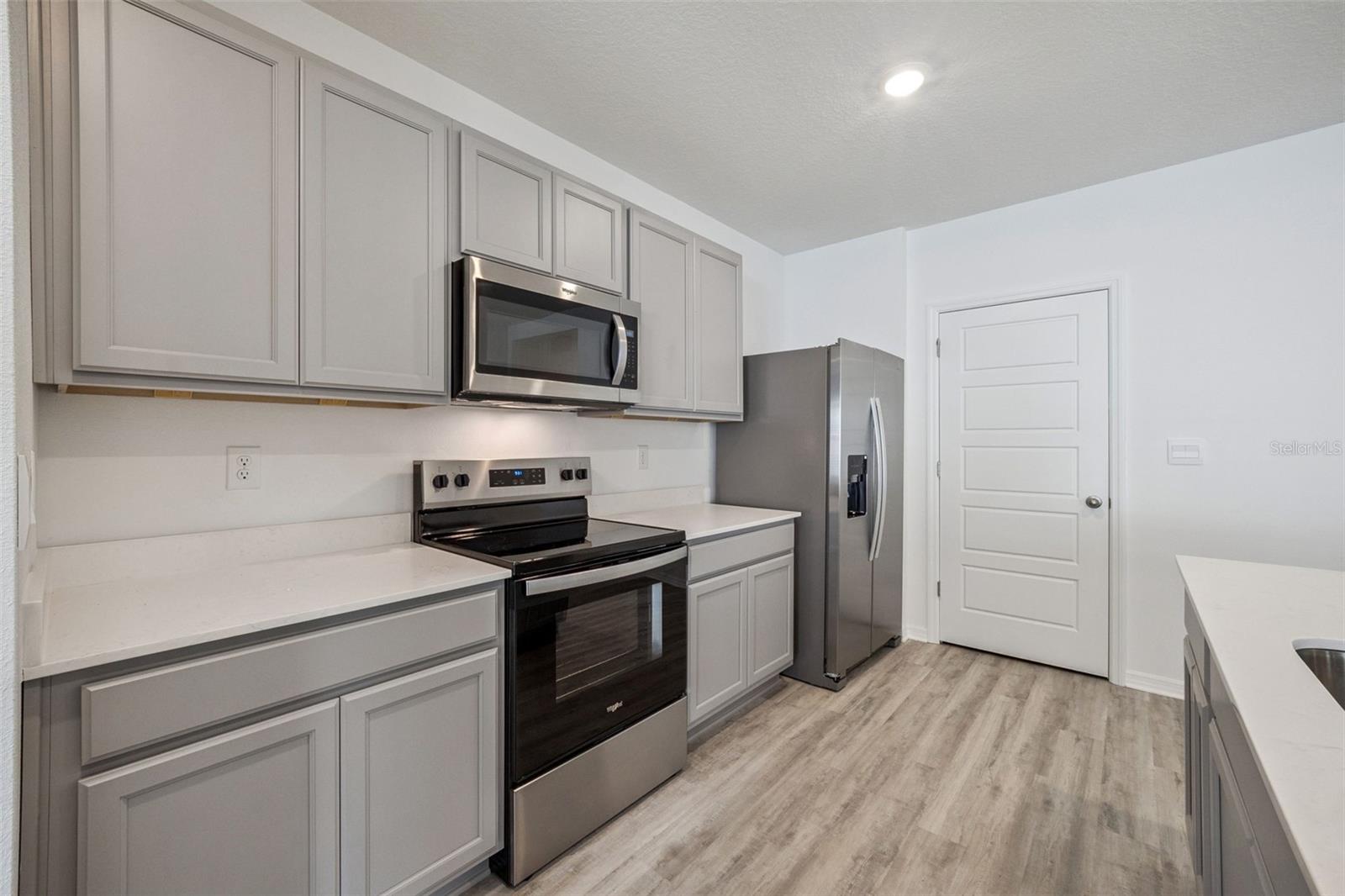 AVALON PK TAVARES PH 2 - Residential