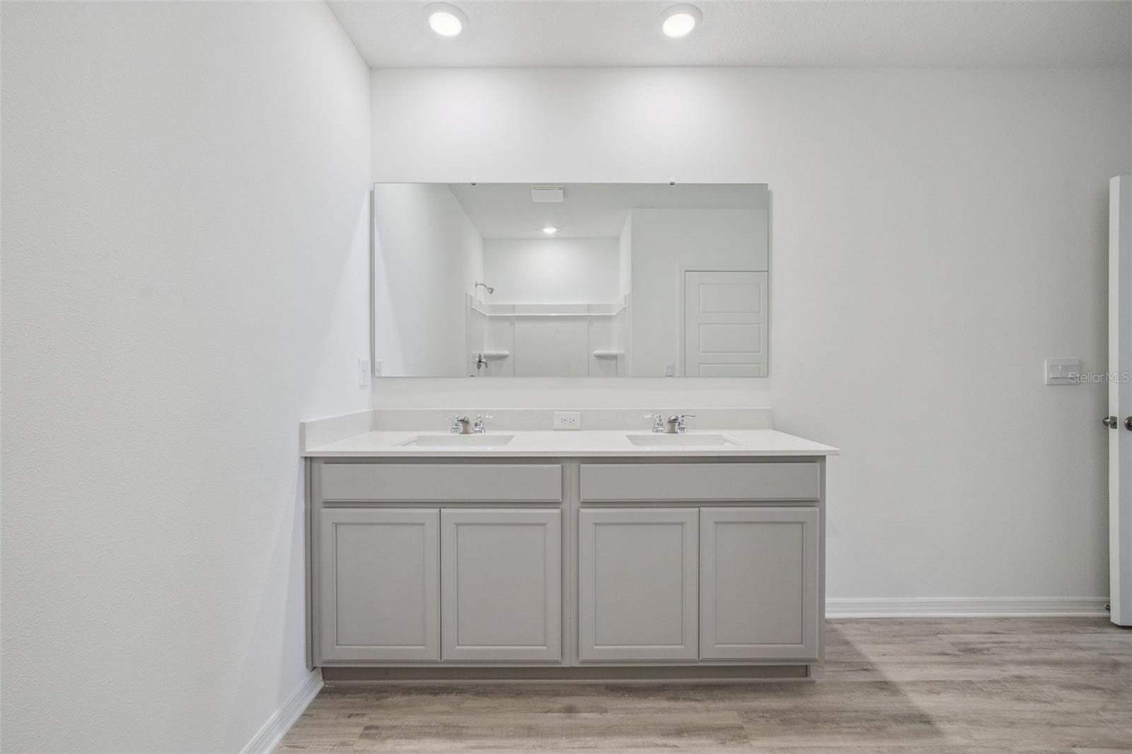 AVALON PK TAVARES PH 2 - Residential