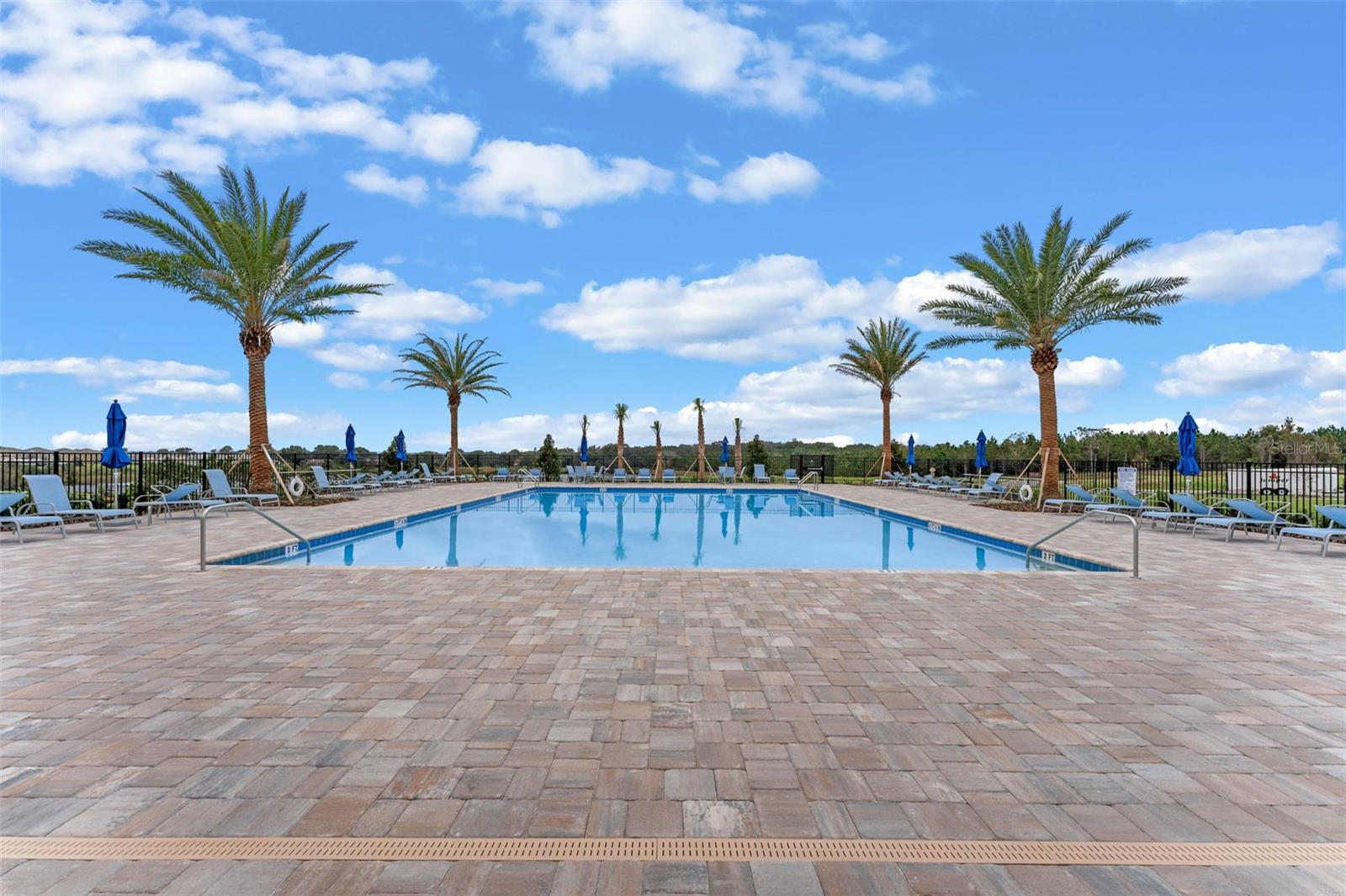 AVALON PK TAVARES PH 2 - Residential