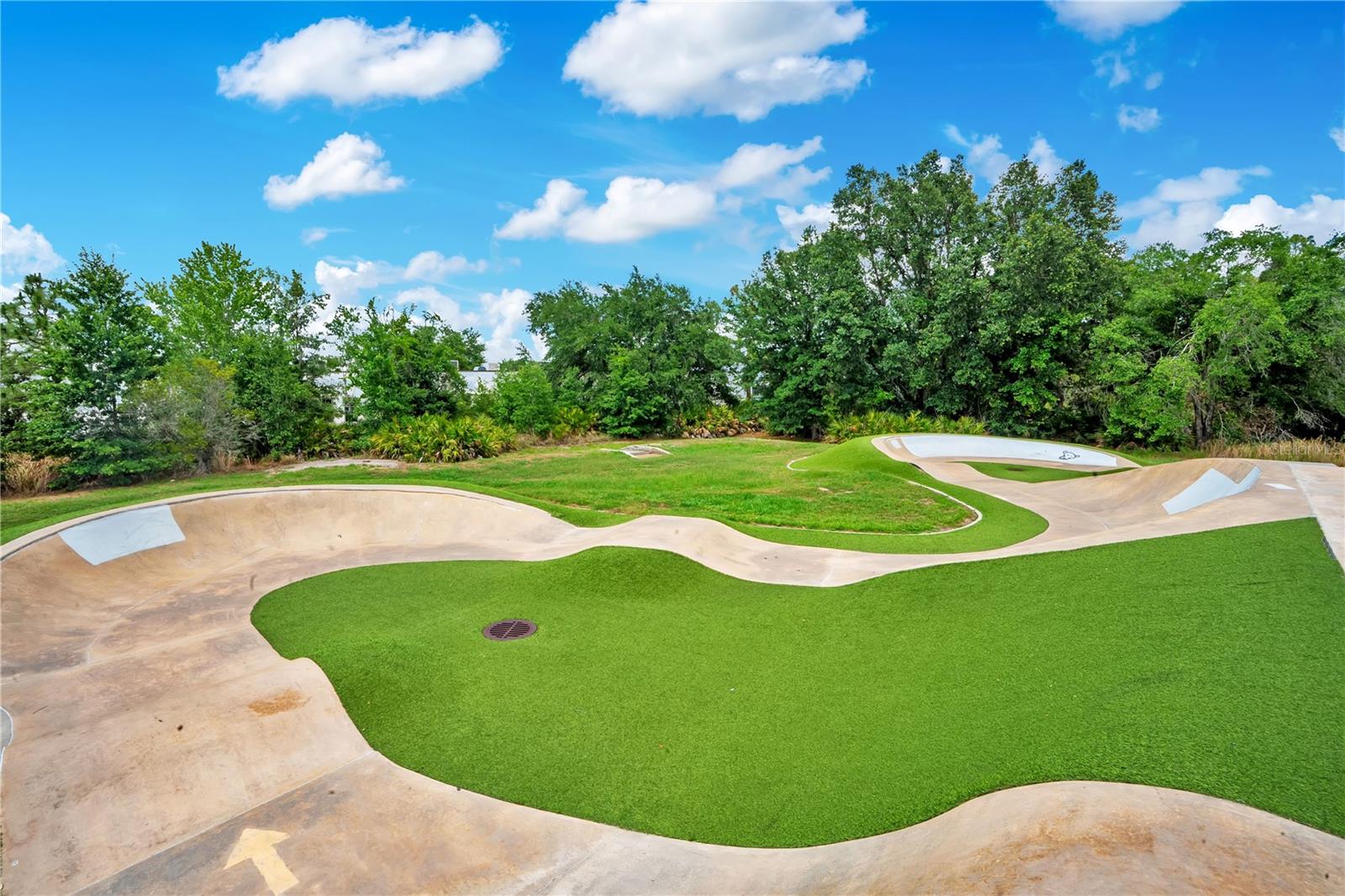 FISHHAWK RANCH TR 8 PT - Residential