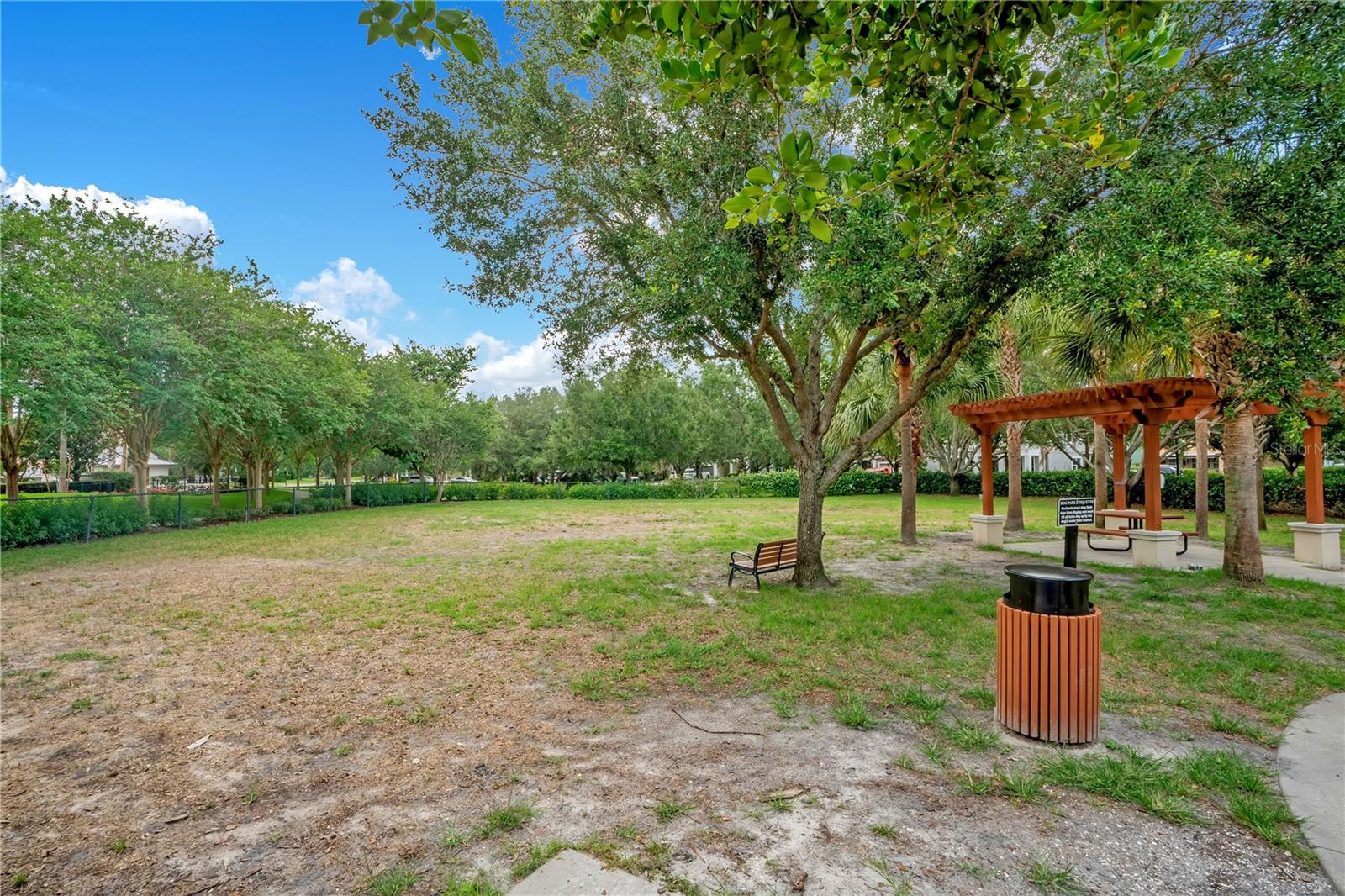 FISHHAWK RANCH TR 8 PT - Residential
