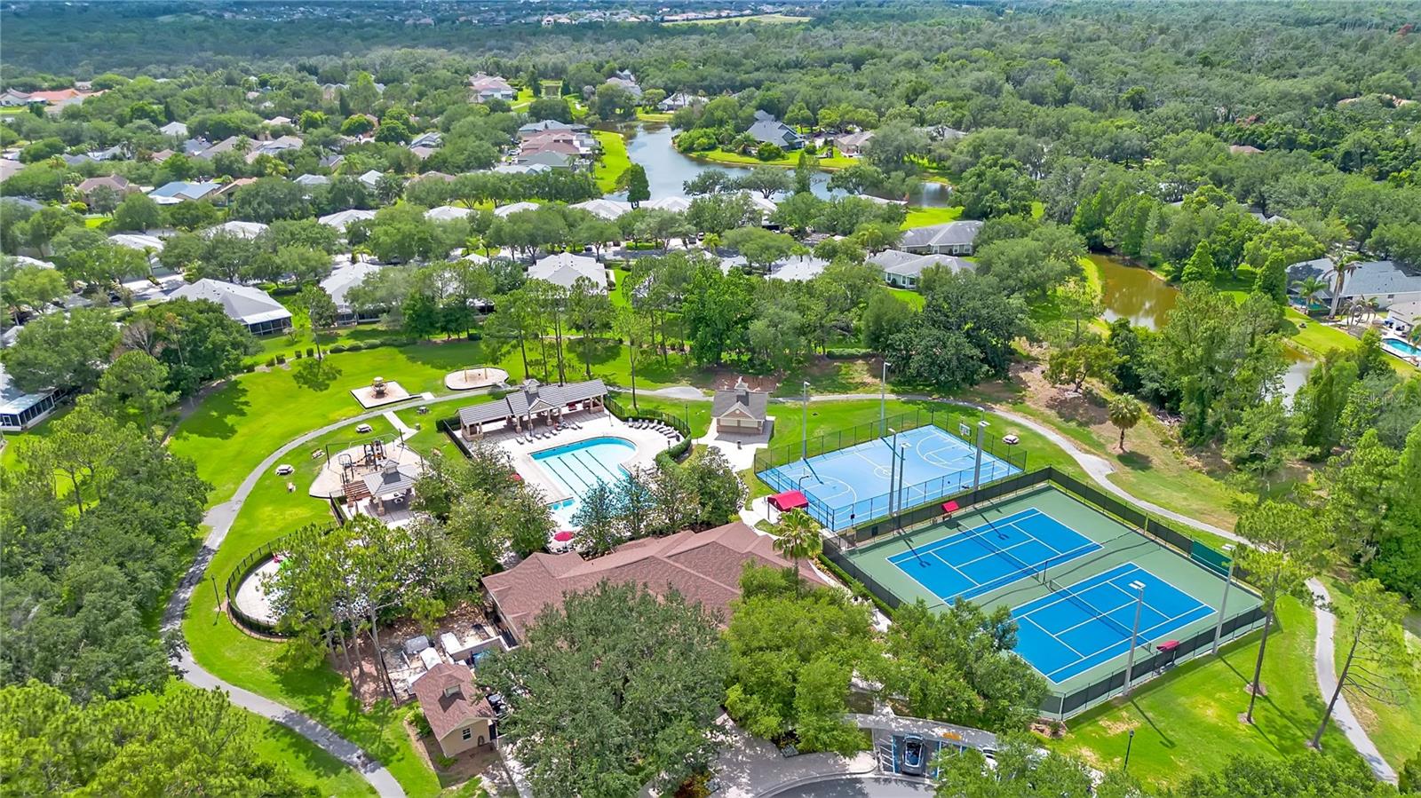FISHHAWK RANCH TR 8 PT - Residential