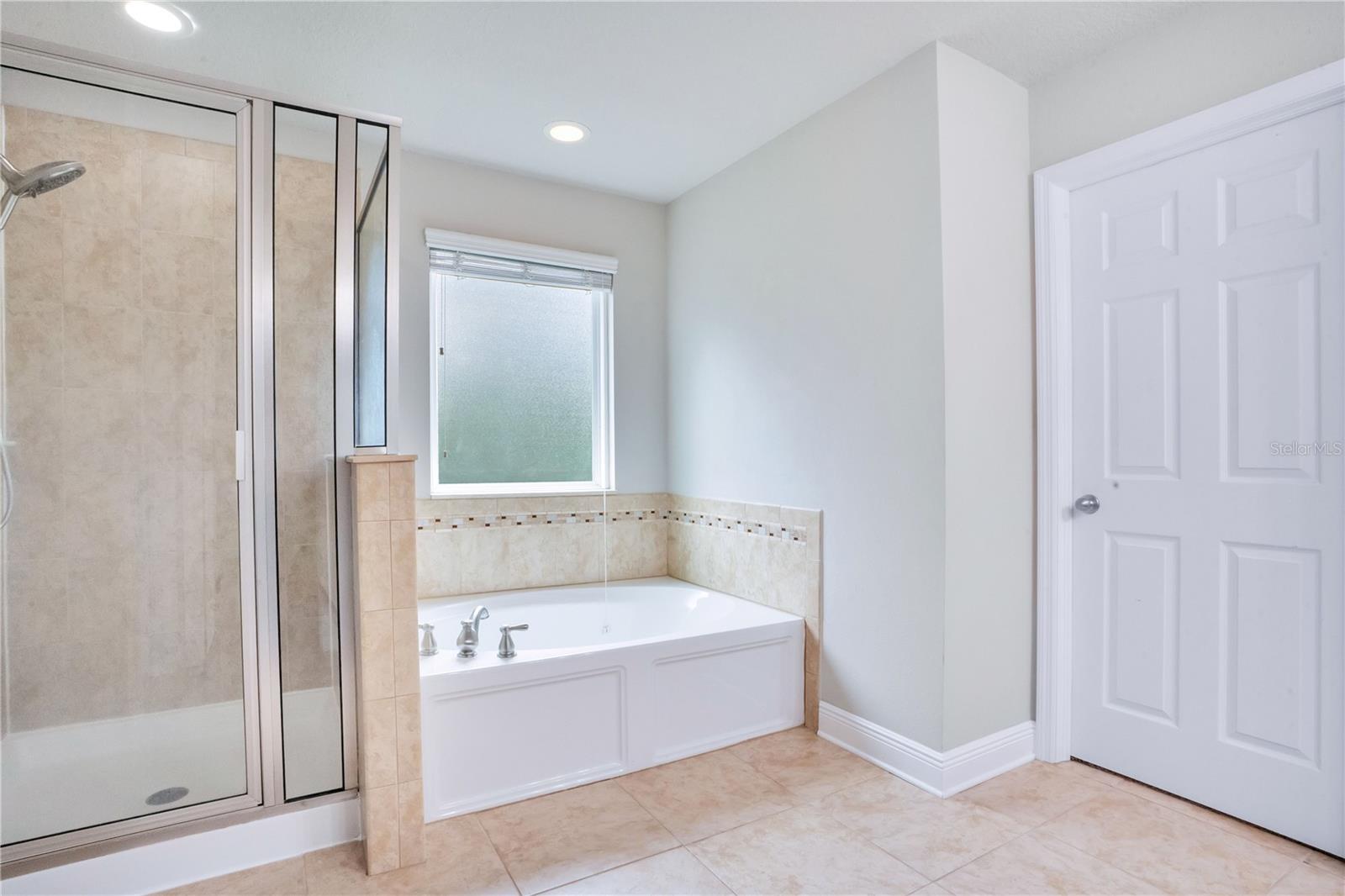 FISHHAWK RANCH TR 8 PT - Residential