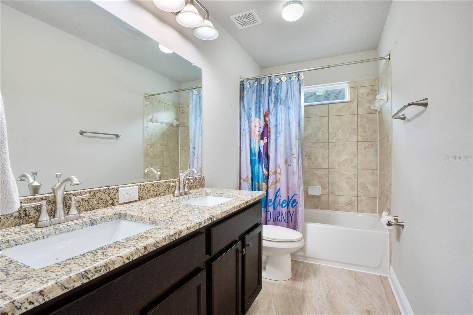 FISHHAWK RANCH TR 8 PT - Residential