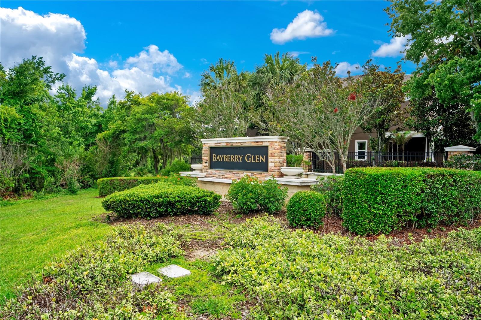 FISHHAWK RANCH TR 8 PT - Residential