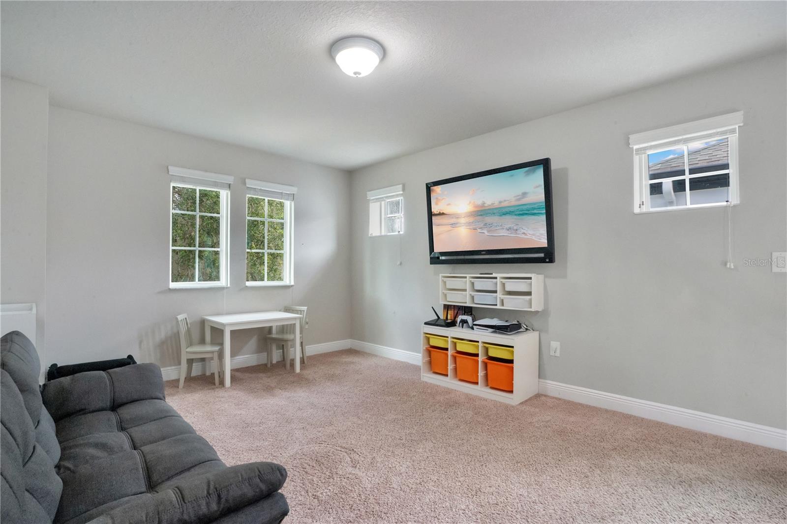 FISHHAWK RANCH TR 8 PT - Residential