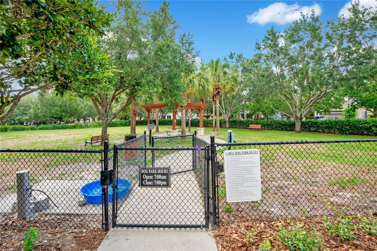 FISHHAWK RANCH TR 8 PT - Residential