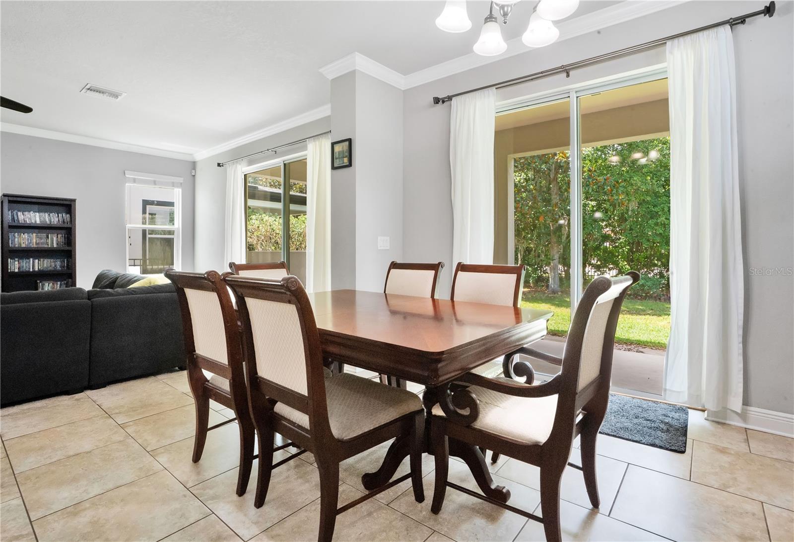 FISHHAWK RANCH TR 8 PT - Residential