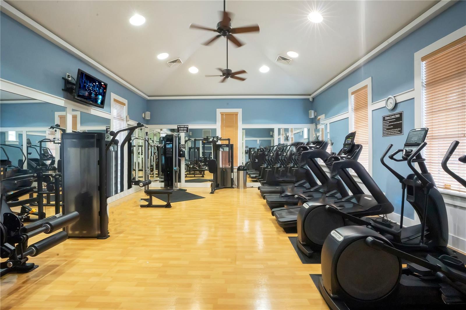 FISHHAWK RANCH TR 8 PT - Residential