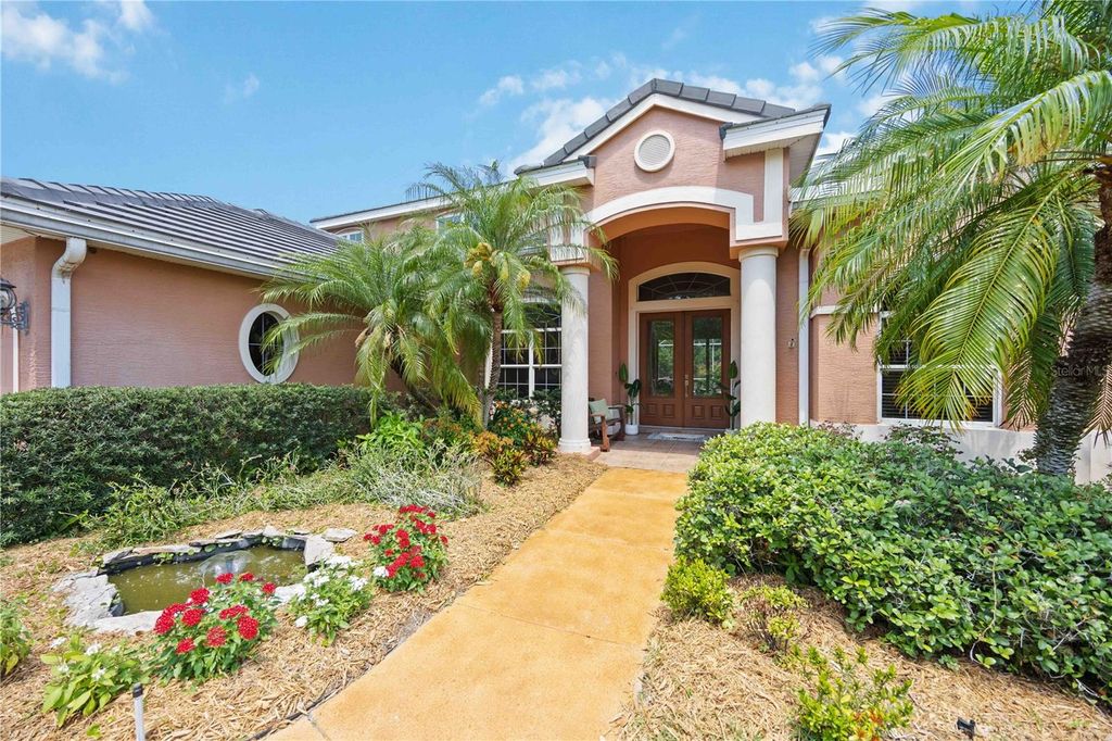 Photo of 9915 Old Hyde Park Place, Bradenton, FL 34202 (MLS # A4650632)