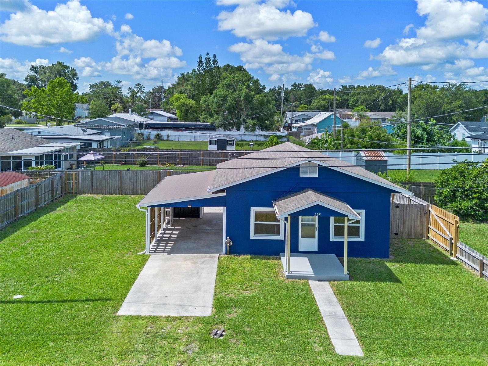 205 9TH STREET
