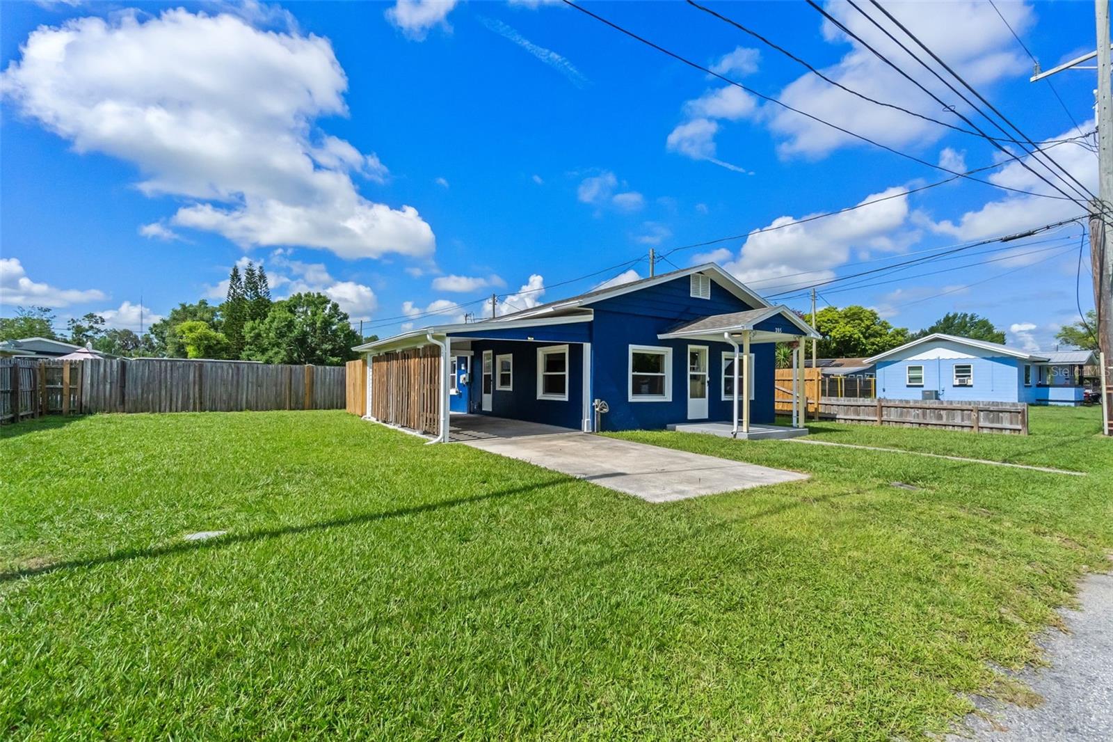 205 9TH STREET
