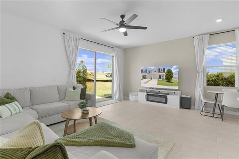 Tiny photo for 7771 Waterscape Dr, Groveland, FL 34736 (MLS # G5113920)
