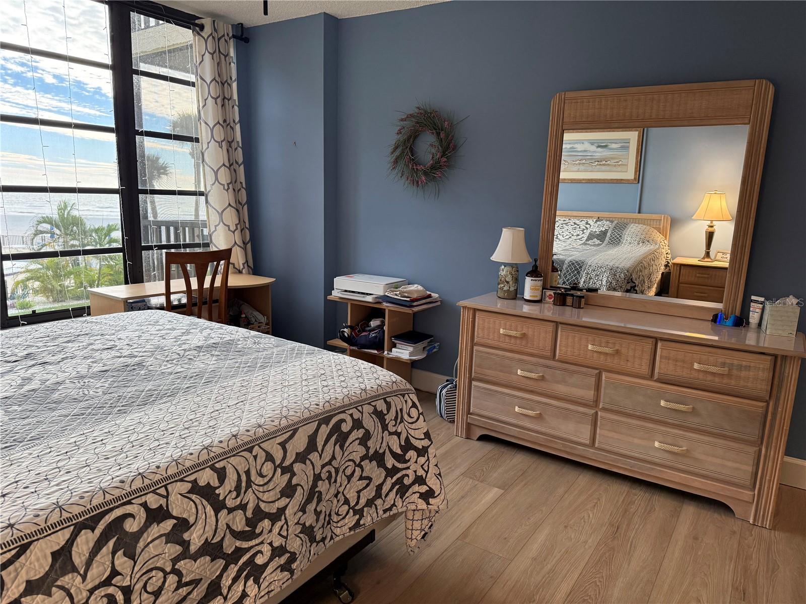 SHORE MARINER THE CONDO - Residential