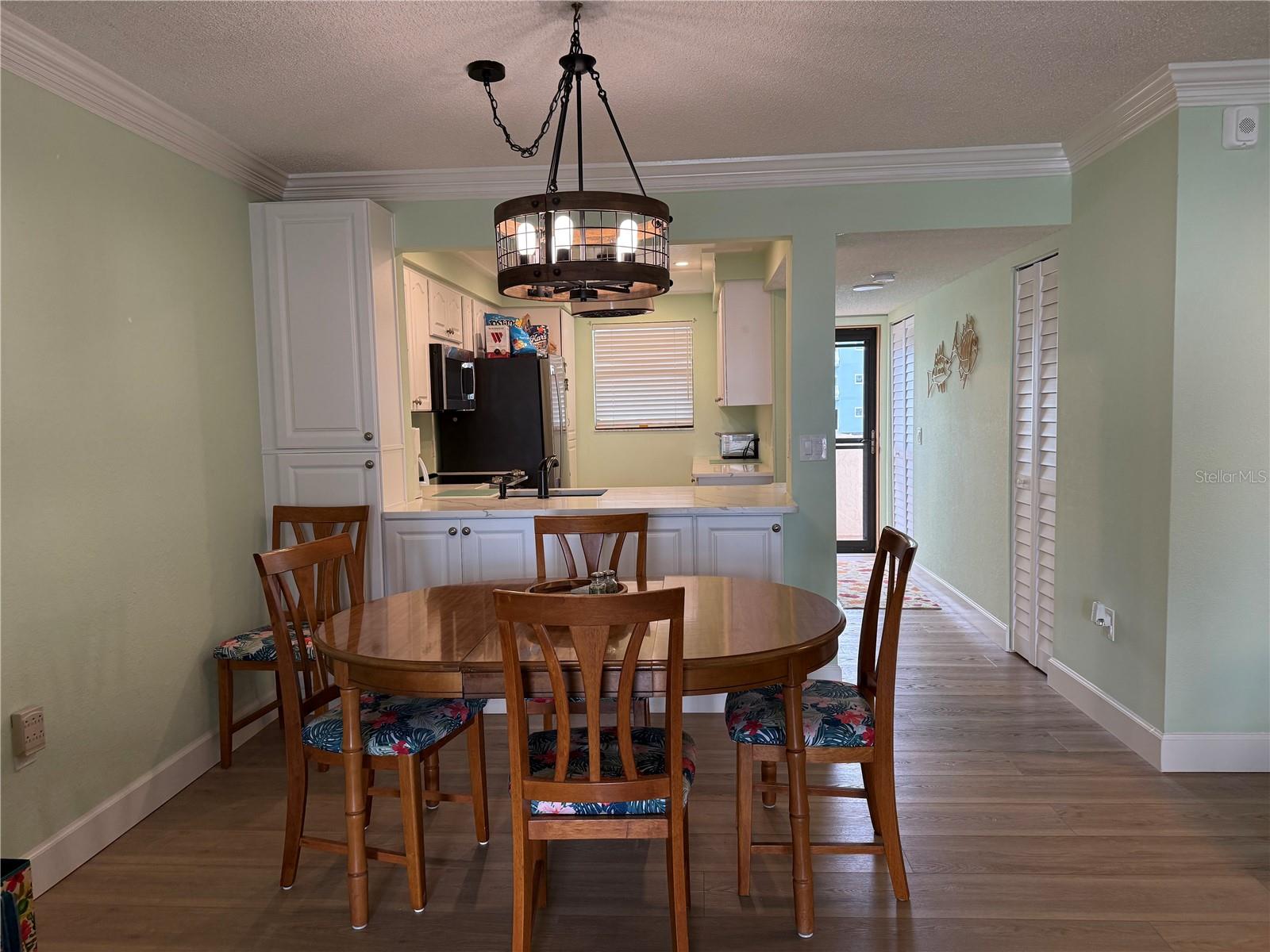 SHORE MARINER THE CONDO - Residential