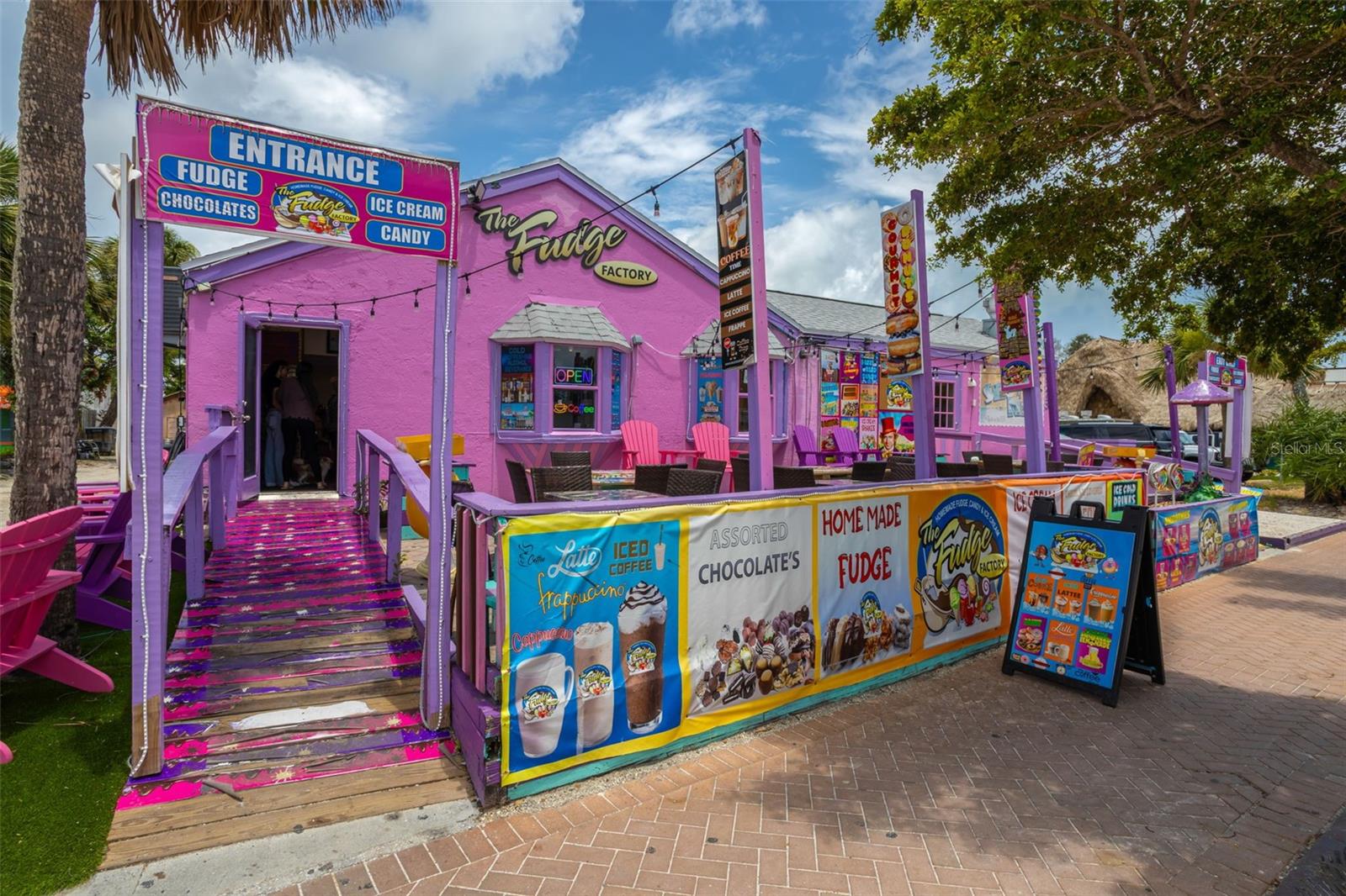 SIESTA ROYALE - Residential