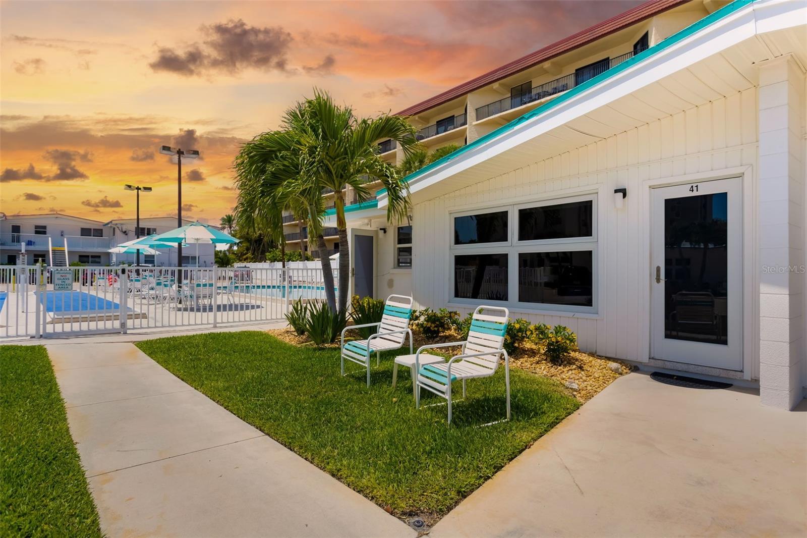 SIESTA ROYALE - Residential