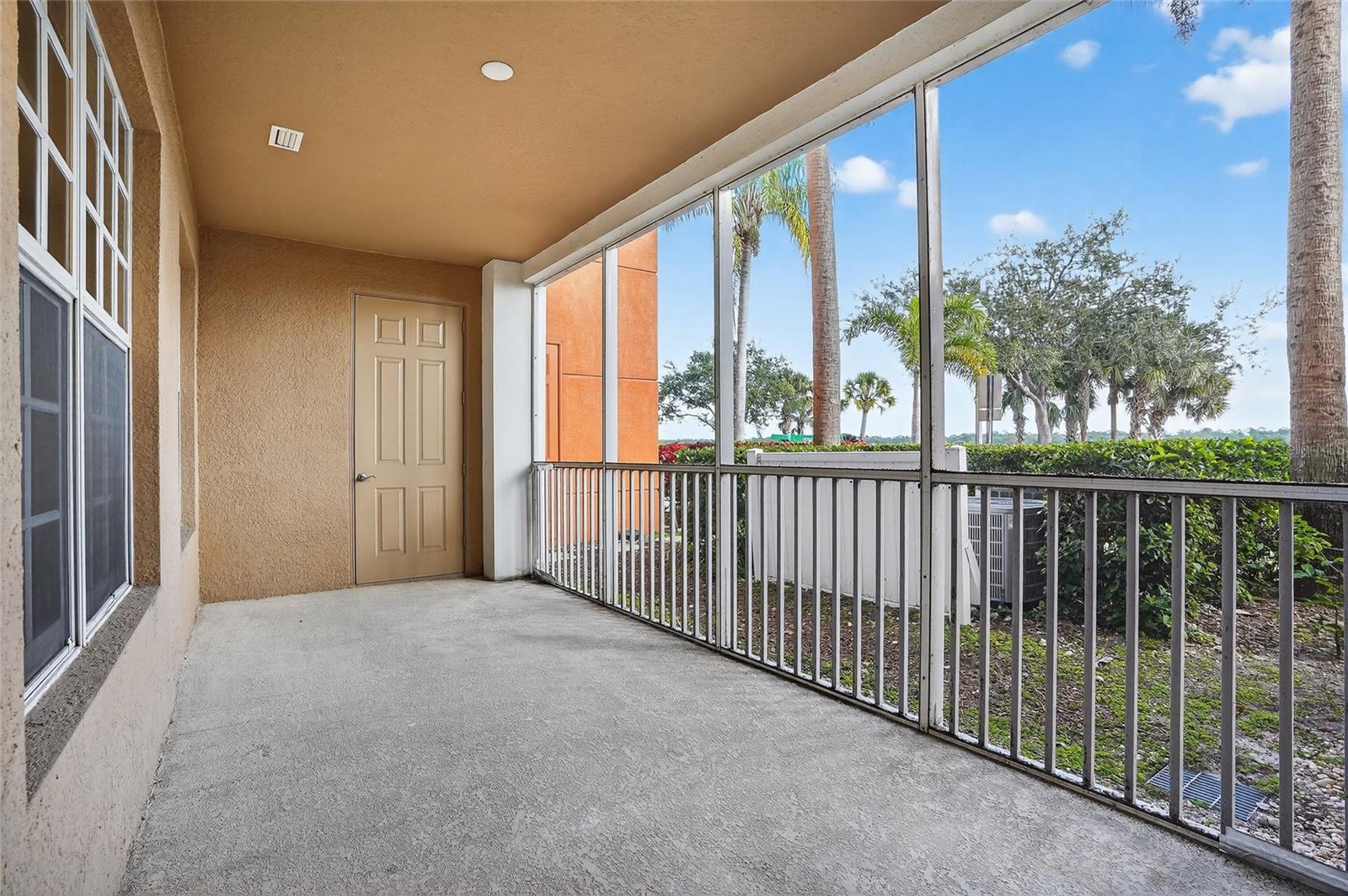 MONTEREY AT LAKE SEMINOLE CONDO - Residential