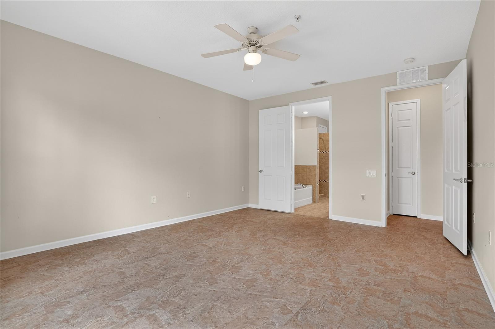 MONTEREY AT LAKE SEMINOLE CONDO - Residential