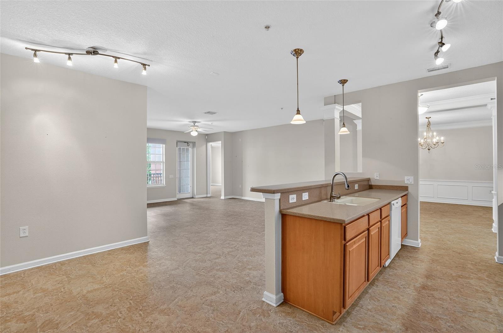 MONTEREY AT LAKE SEMINOLE CONDO - Residential