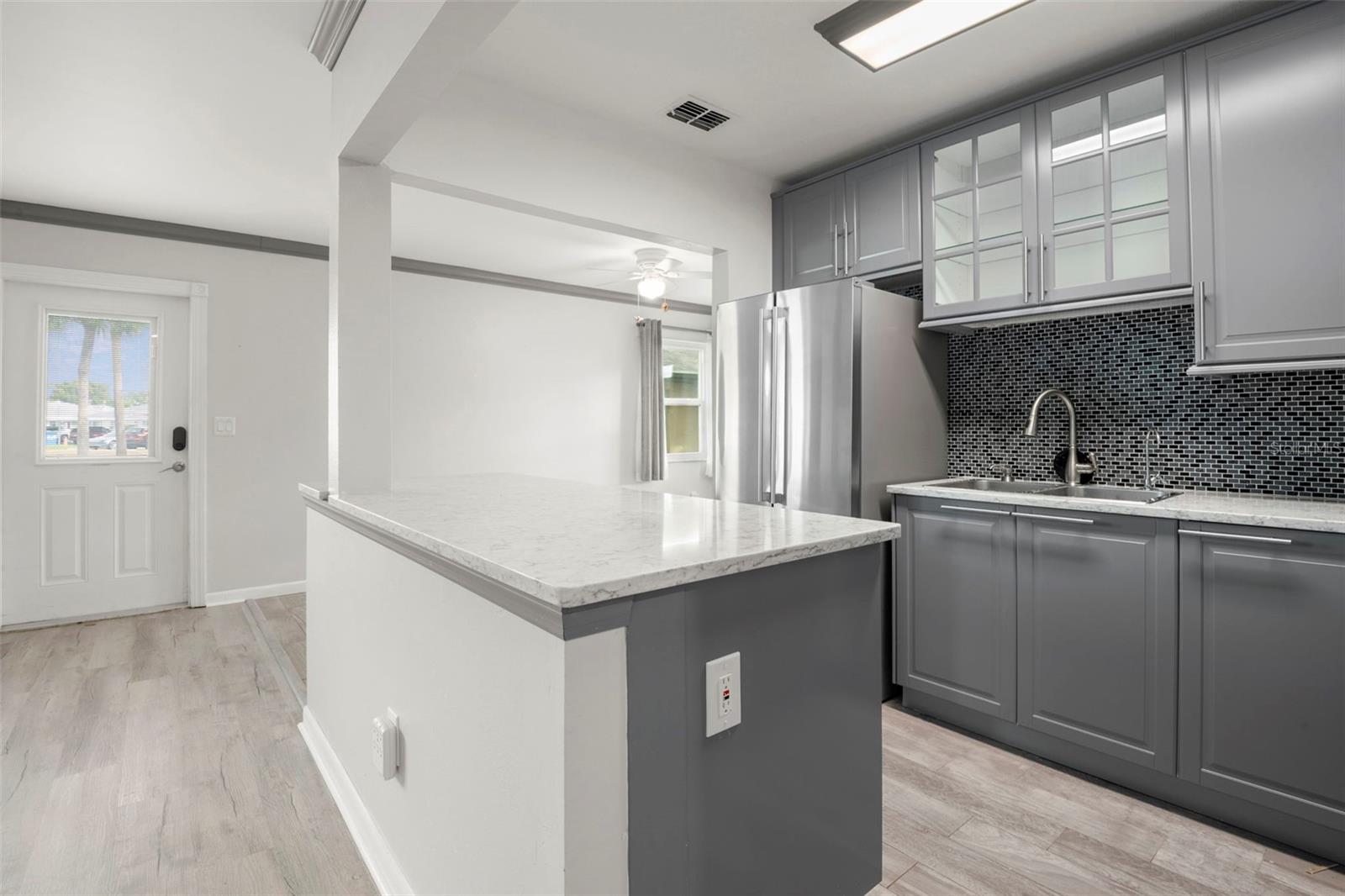 CAMBRIDGE M CONDO REV - Residential