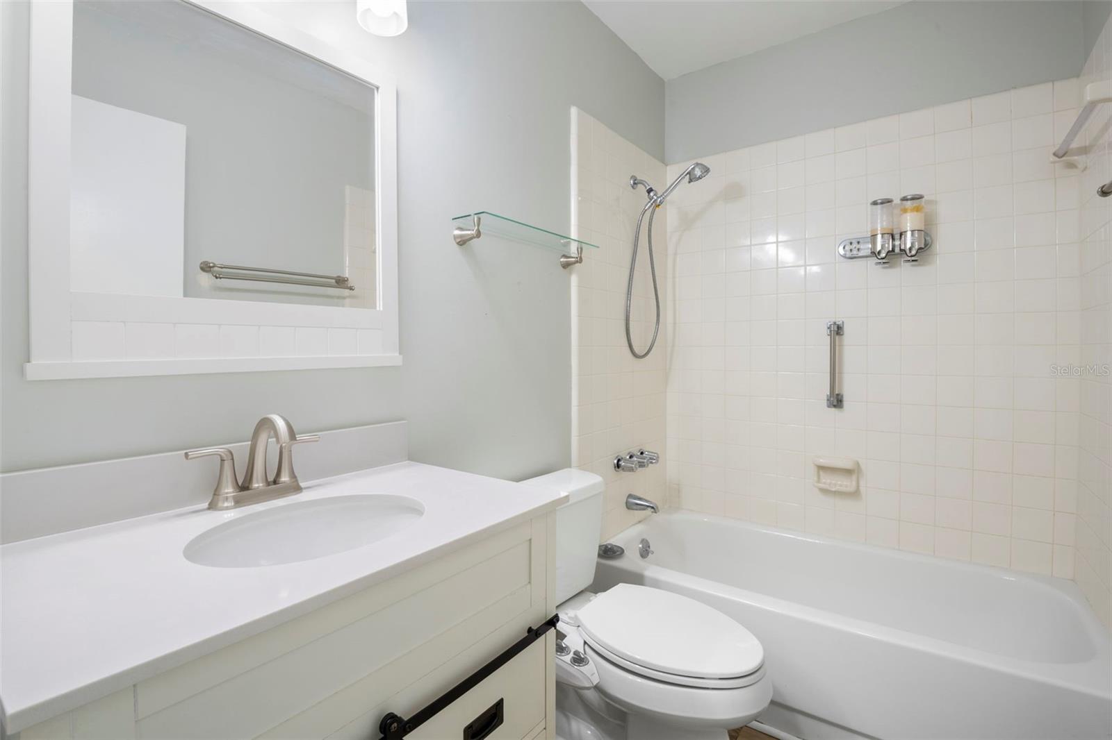 CAMBRIDGE M CONDO REV - Residential