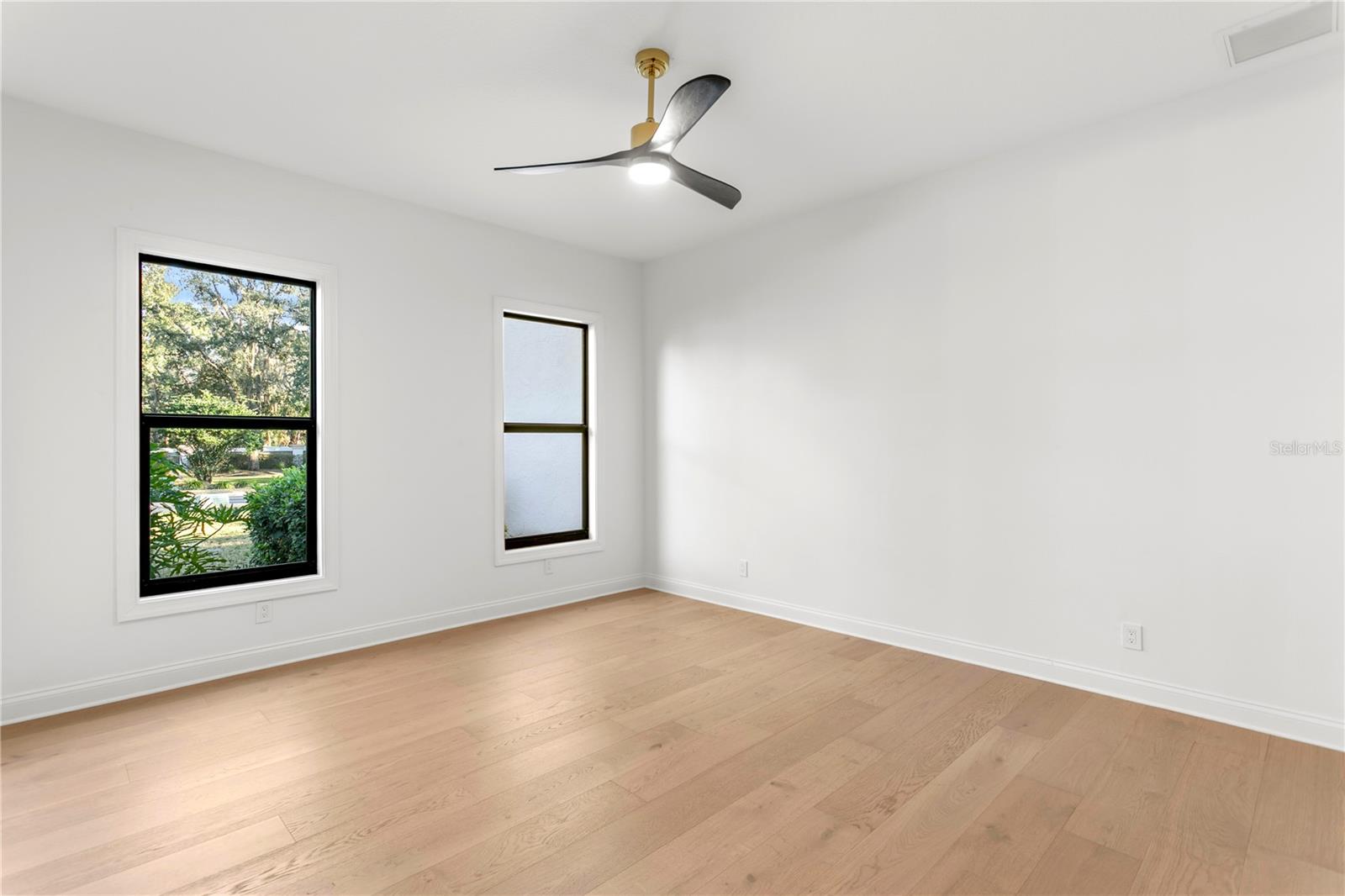 TAMPA PALMS 4A UNIT 1 - Residential