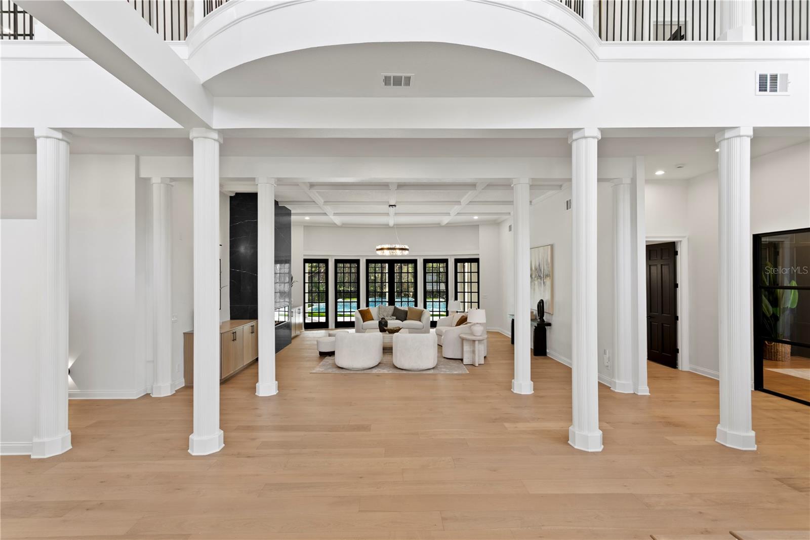 6324 W MACLAURIN DRIVE