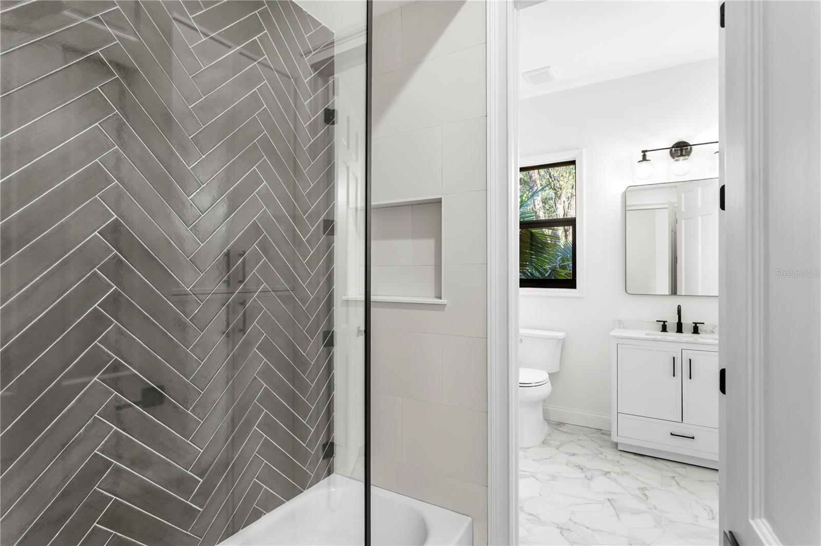 TAMPA PALMS 4A UNIT 1 - Residential