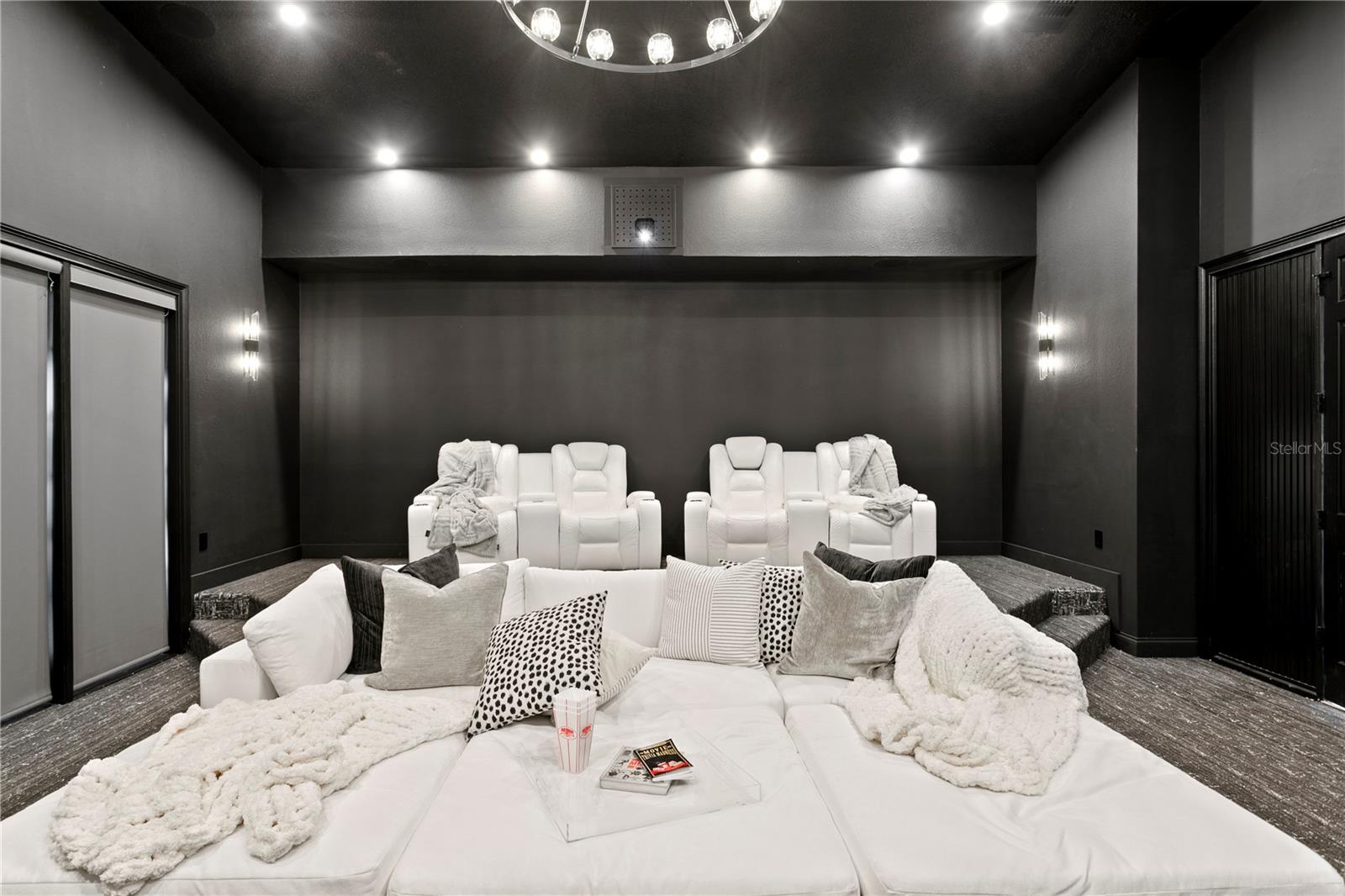 TAMPA PALMS 4A UNIT 1 - Residential