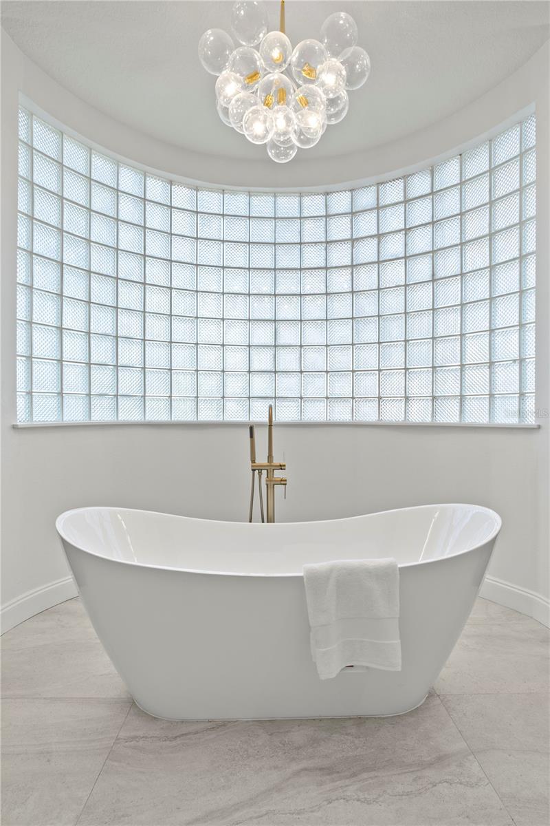 TAMPA PALMS 4A UNIT 1 - Residential