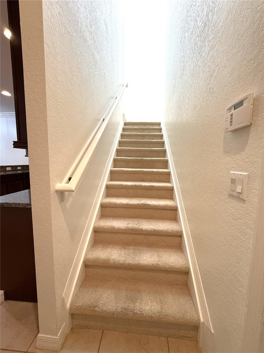 ISLES OF OVIEDO - Residential Lease