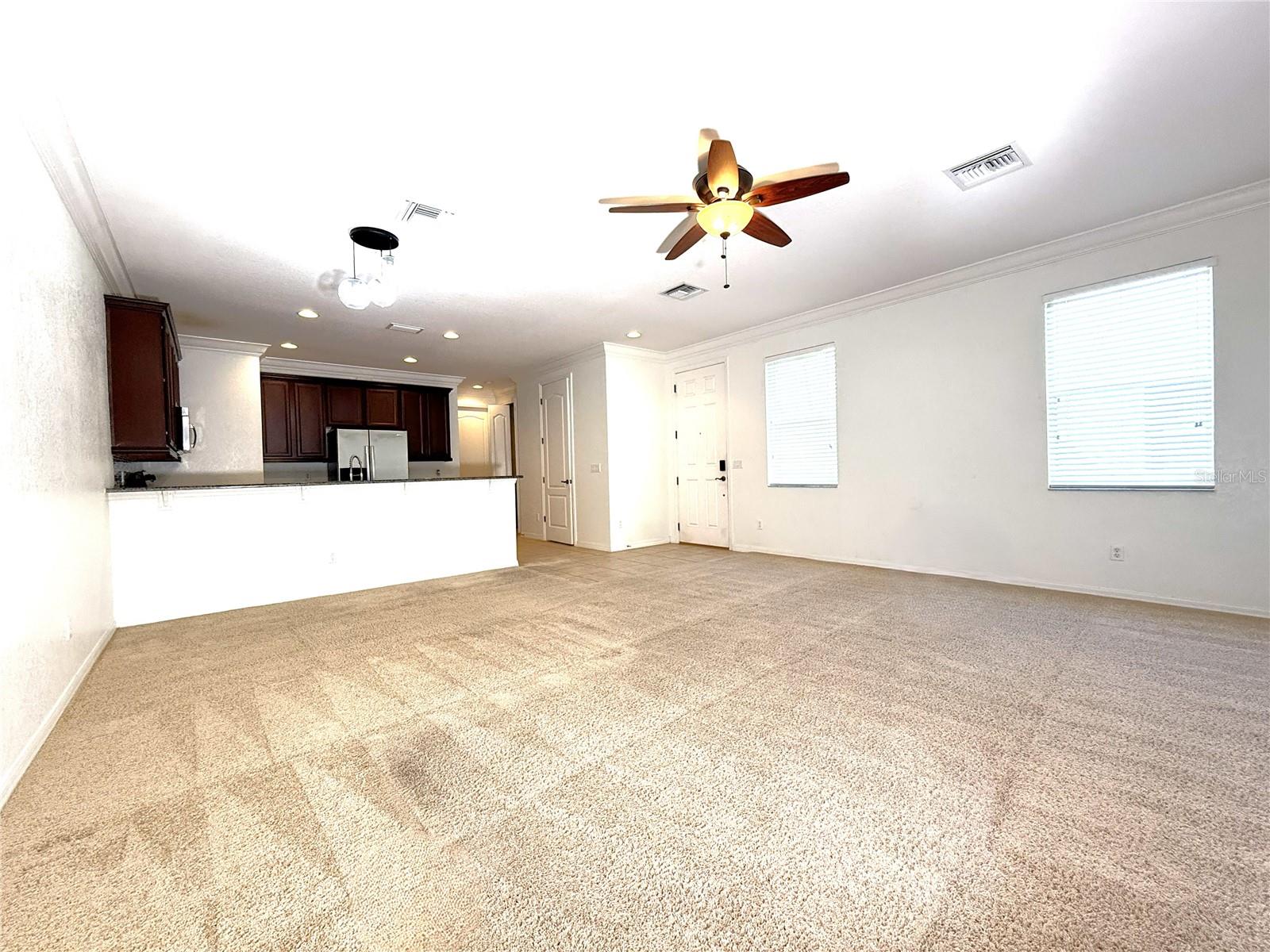 ISLES OF OVIEDO - Residential Lease