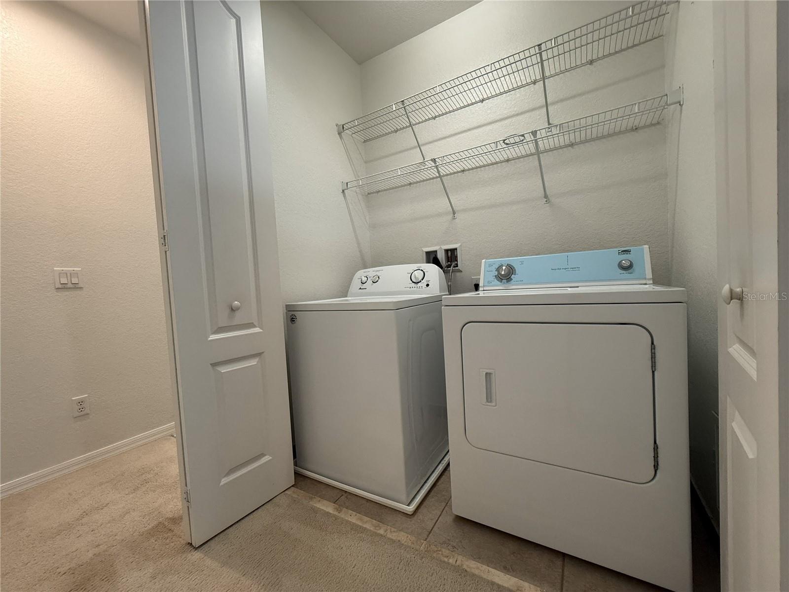 ISLES OF OVIEDO - Residential Lease