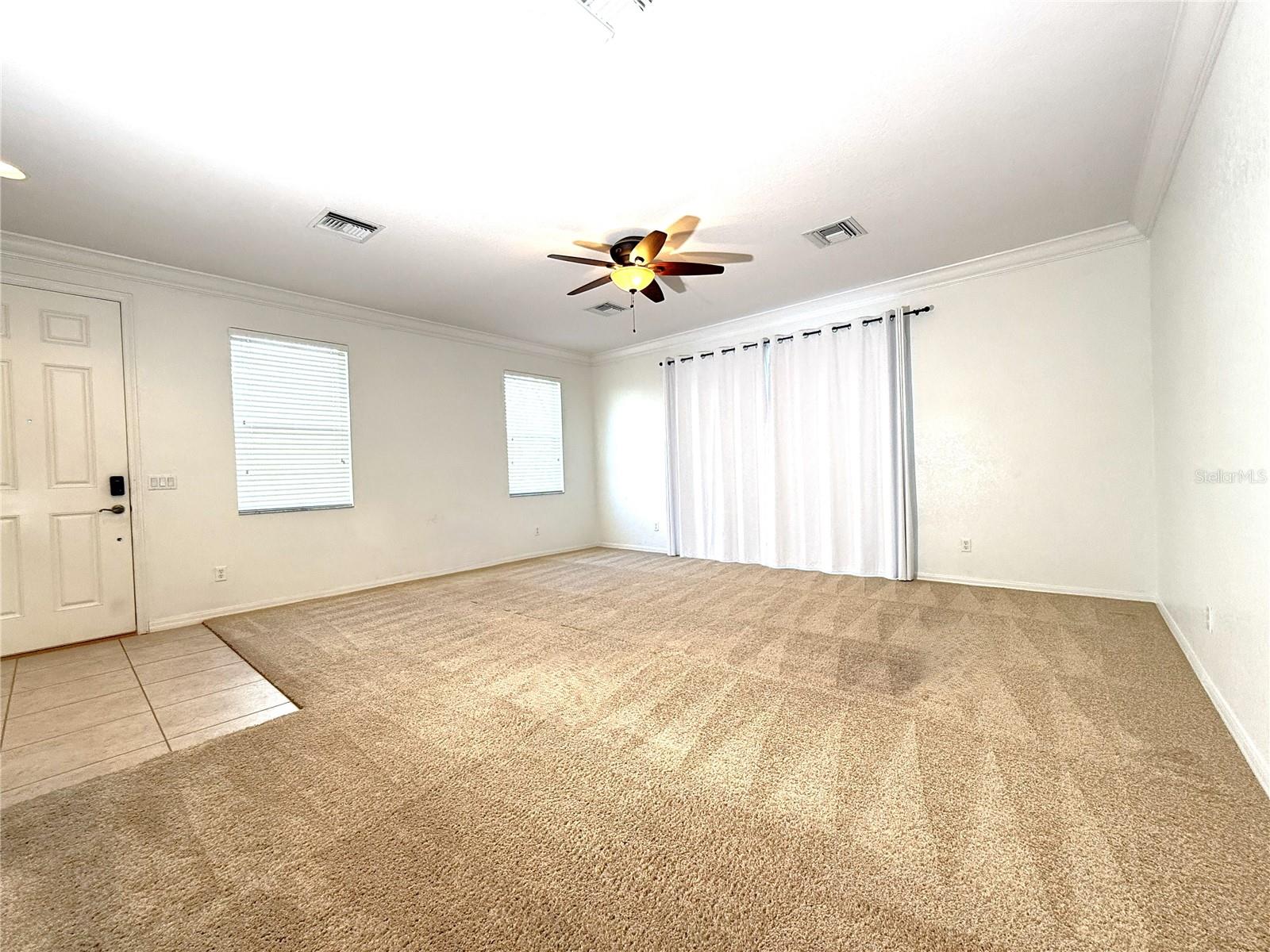 ISLES OF OVIEDO - Residential Lease