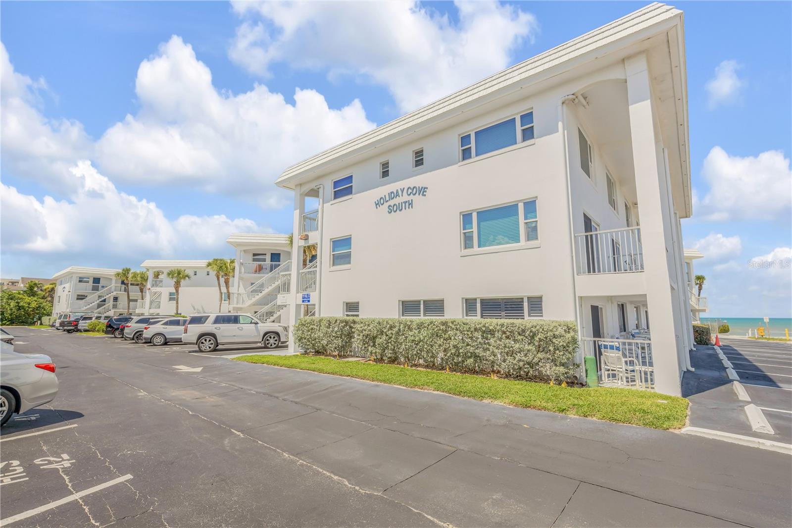 1111 HILL STREET U3