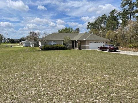 Photo of 4106 SW 109th Place, Ocala, FL 34476 (MLS # OM721890)