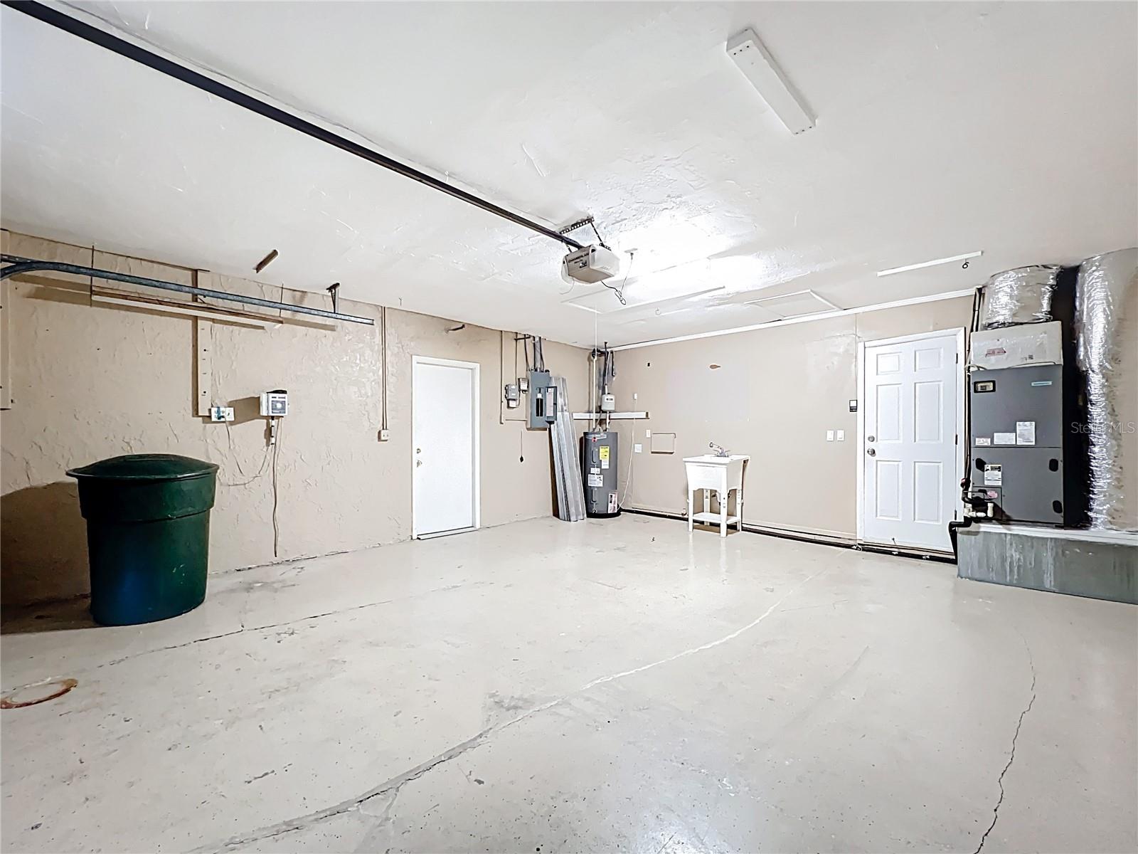 NORTH BAY HILLS REP - Residential