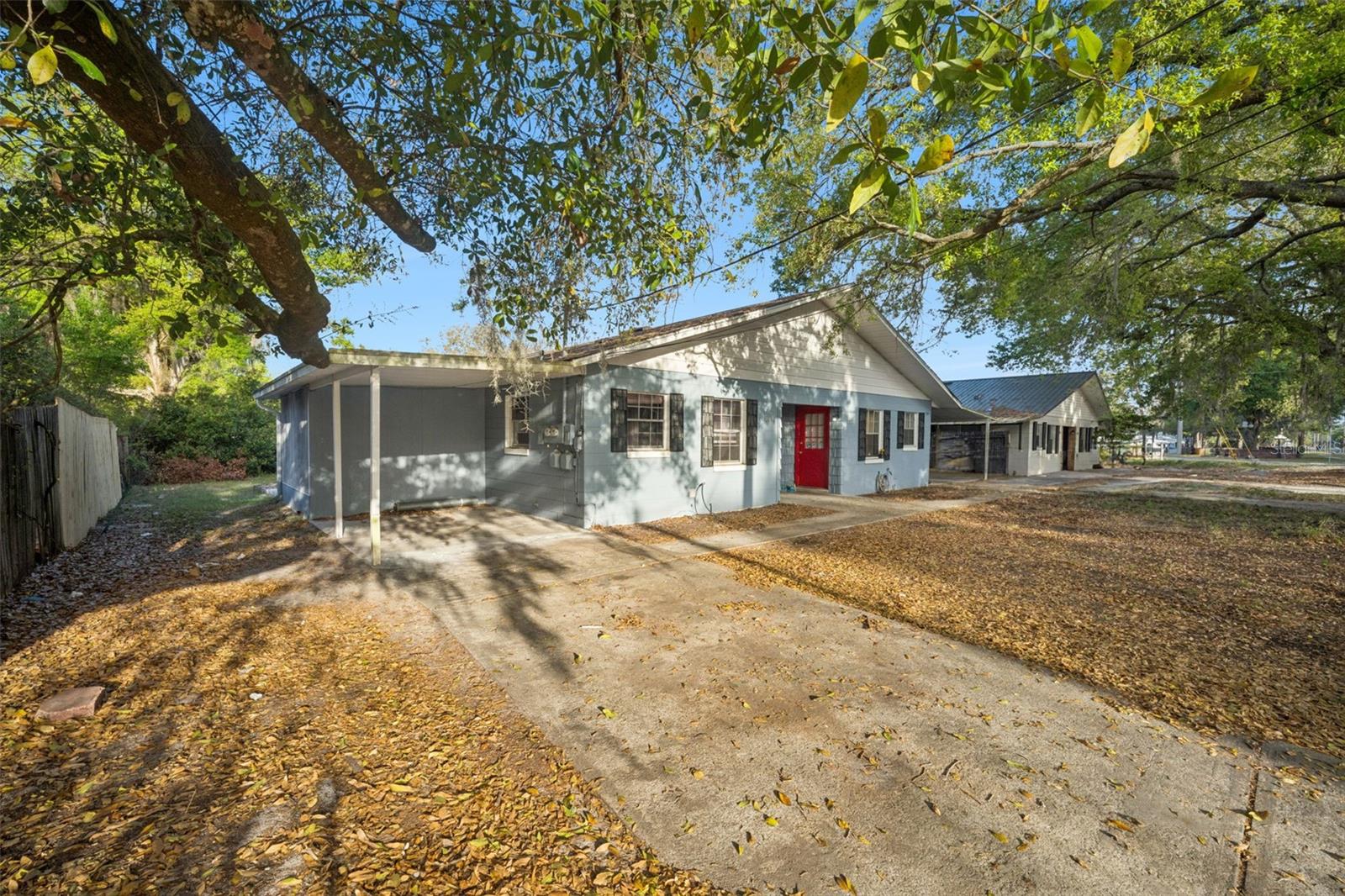 MOUNT DORA FLAVELLS DIV - Residential Lease