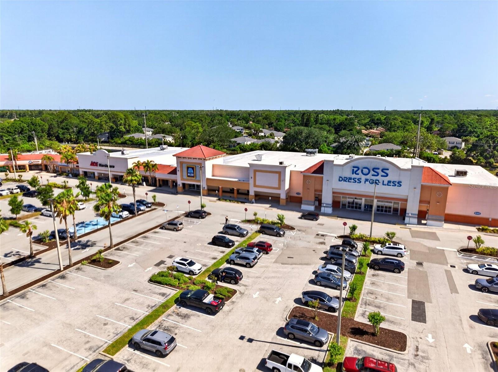 MANORS OF FOREST LAKES THE - Residential