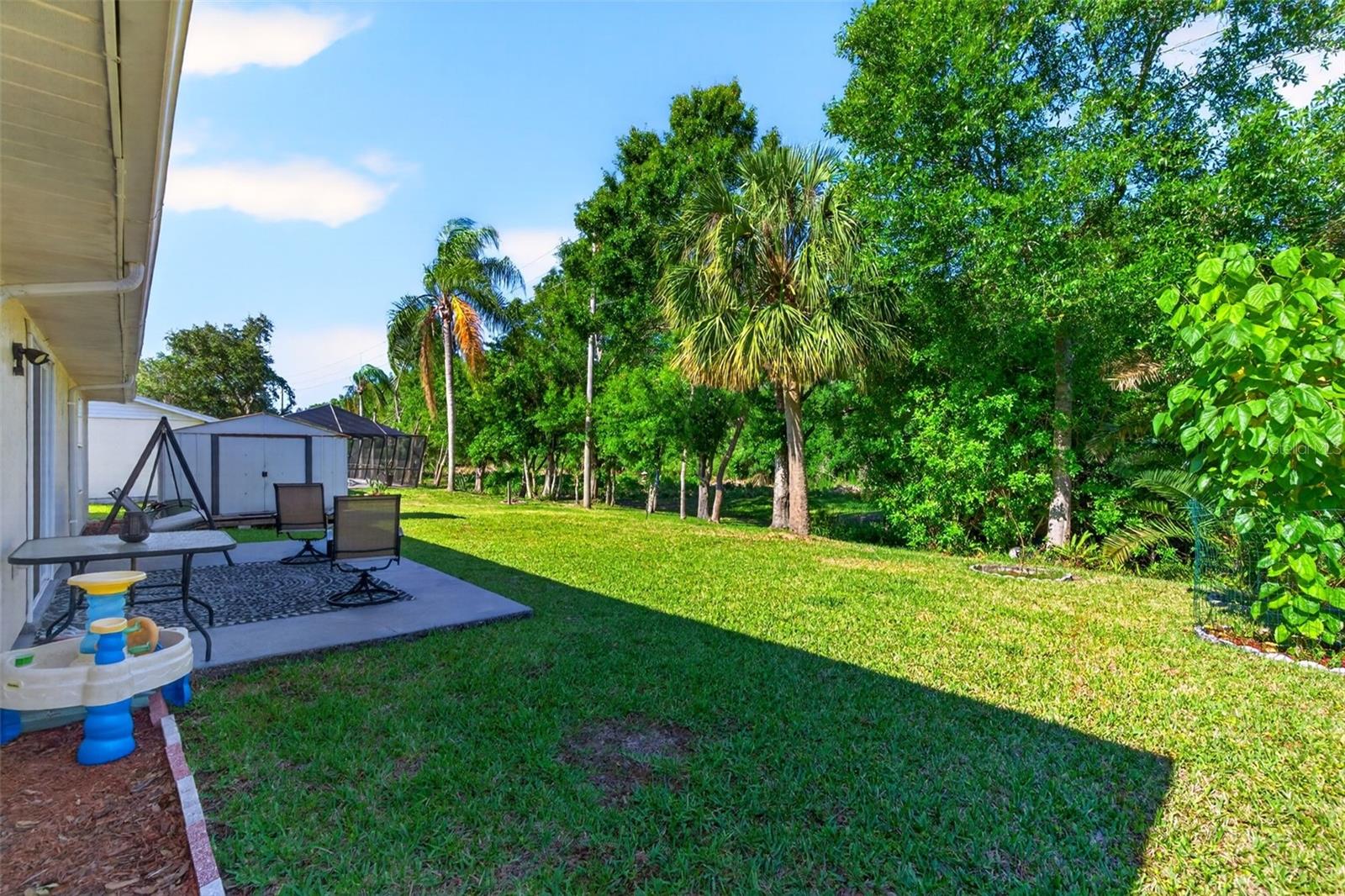 MANORS OF FOREST LAKES THE - Residential