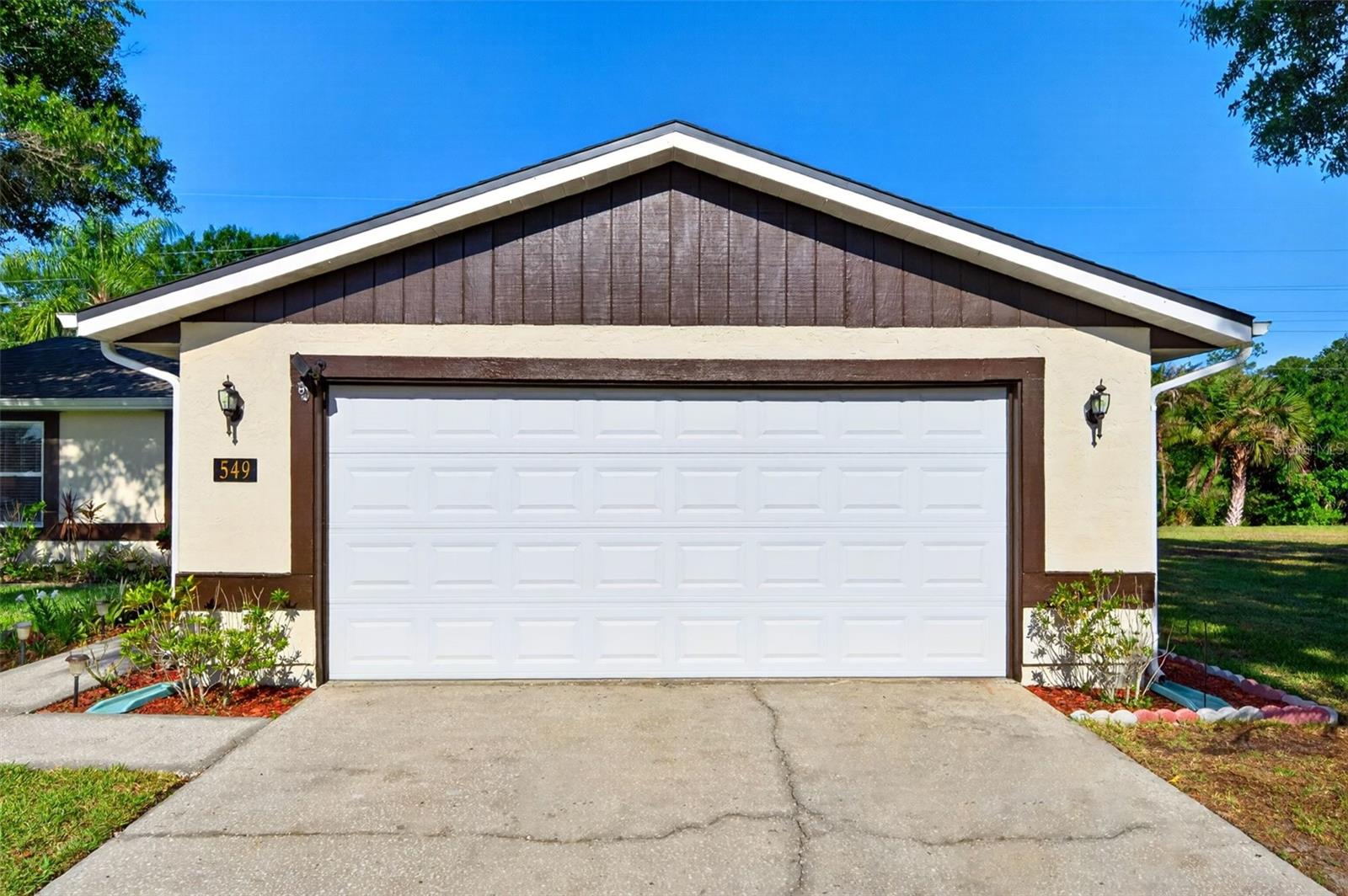 MANORS OF FOREST LAKES THE - Residential