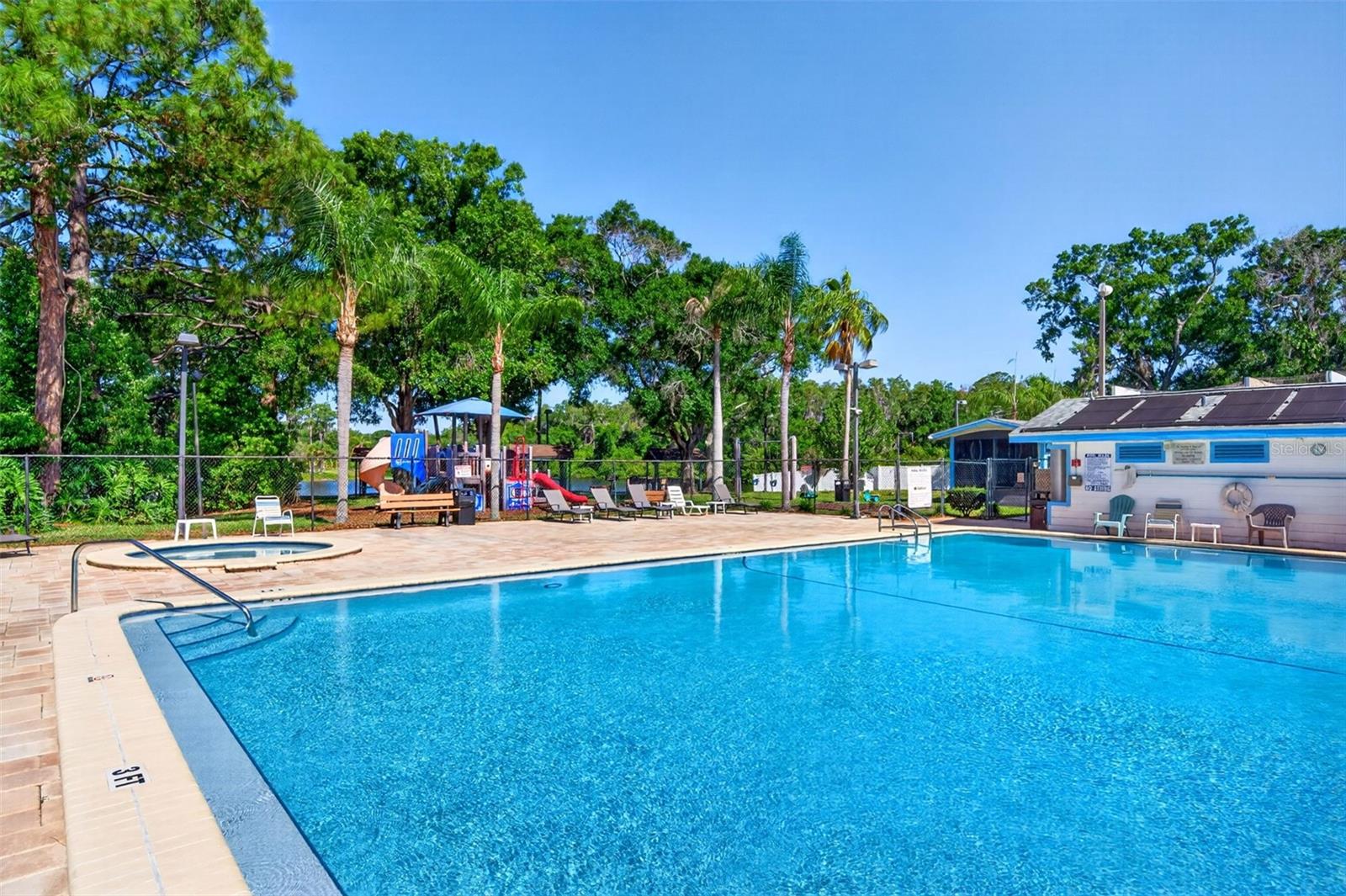 MANORS OF FOREST LAKES THE - Residential