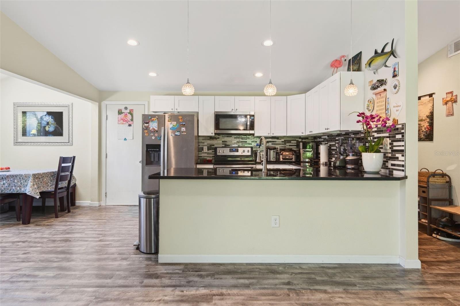 MANORS OF FOREST LAKES THE - Residential
