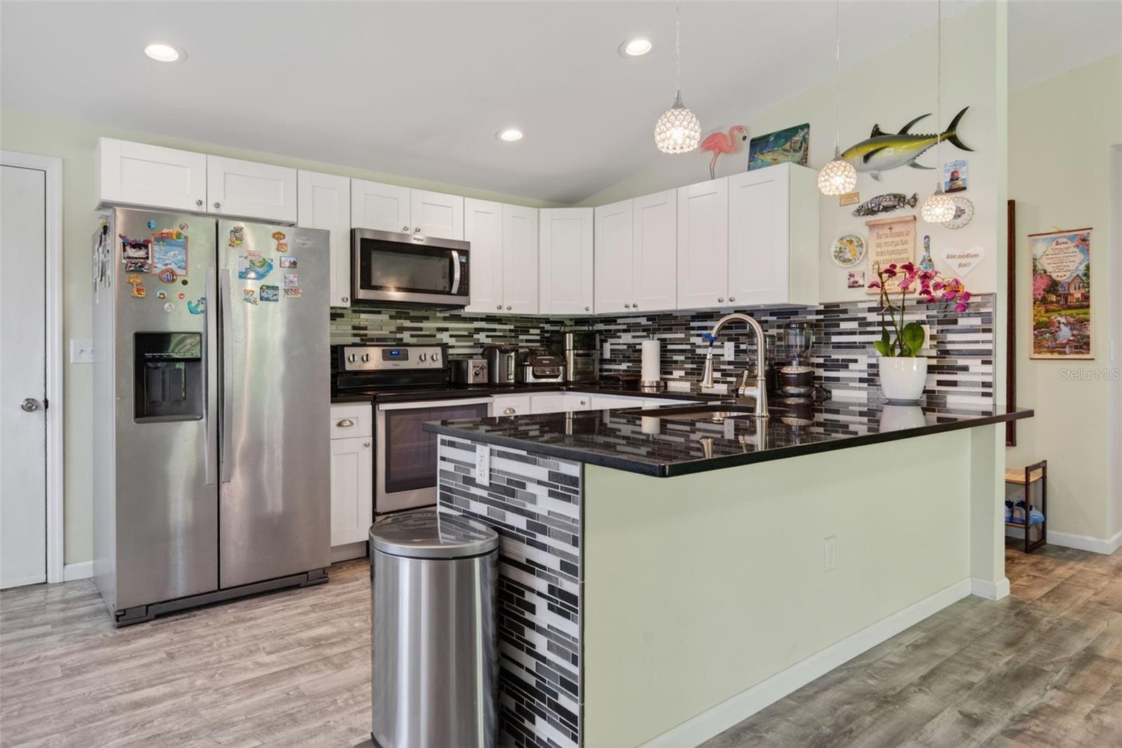 MANORS OF FOREST LAKES THE - Residential