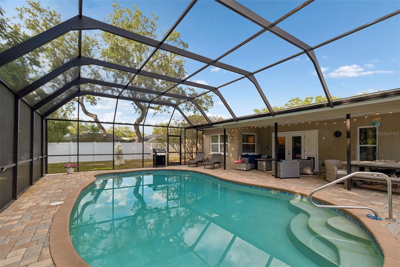 SEMINOLE TRAIL ESTATES - Residential