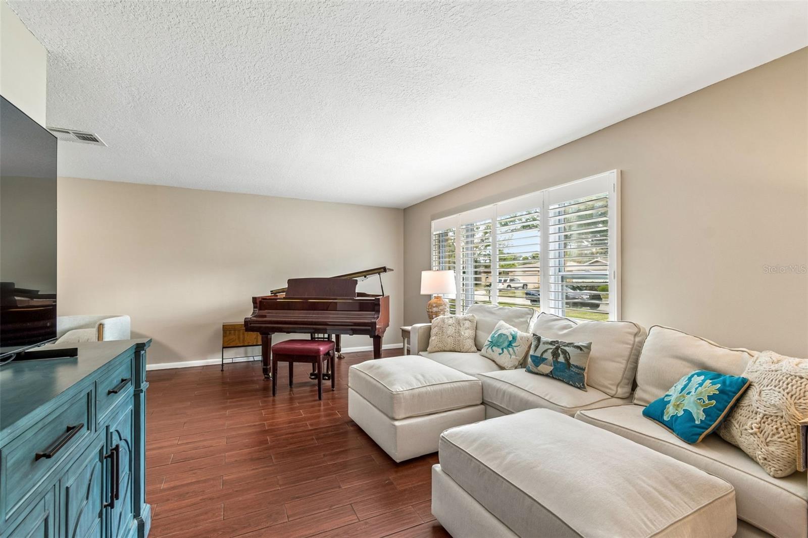 SEMINOLE TRAIL ESTATES - Residential